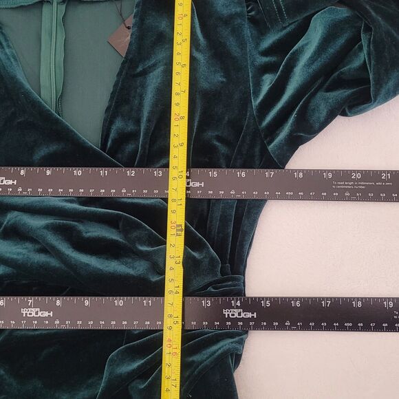 Velvet Whimsigoth Wicked Witch Oz Elphaba‎ Emerald City Green Christmas Dress M - Picture 7 of 8